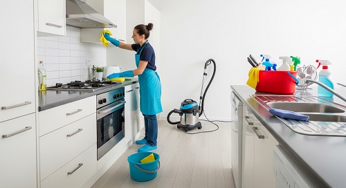 Use Cloudy Ammonia for Cleaning